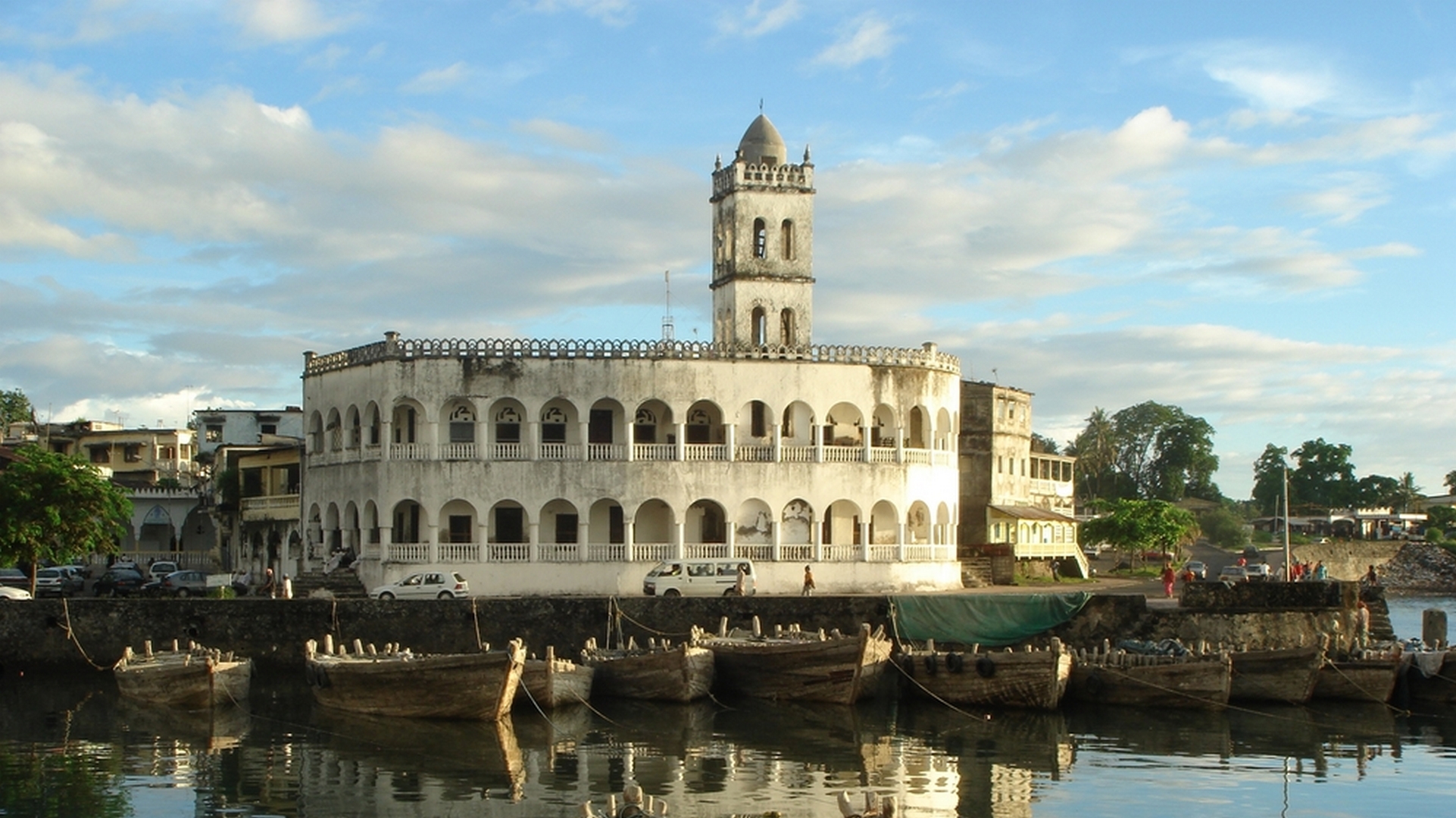 Old Friday Mosque of Vendredi | IRCICA