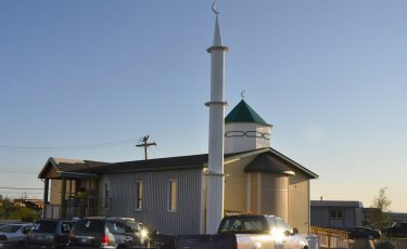 inuvik-midnight-sun-mosque | IRCICA